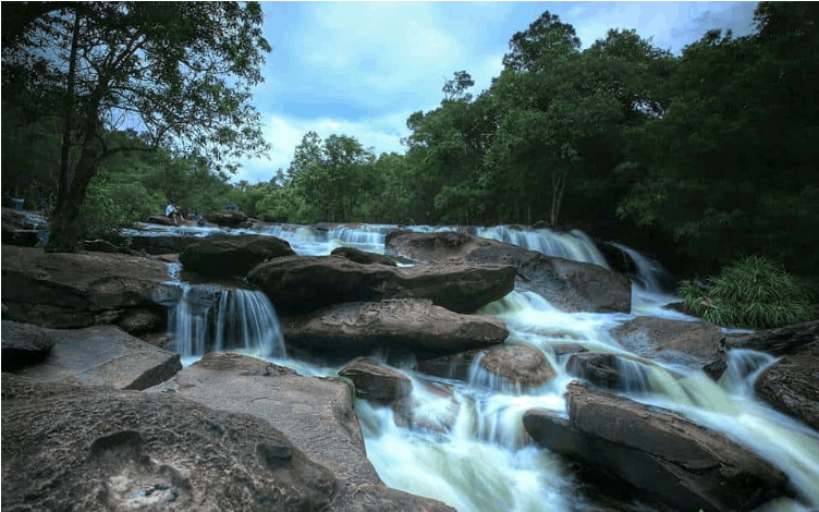 Da Ban Stream - a unique entertainment spot in Phu Quoc Western Island (collectibles)