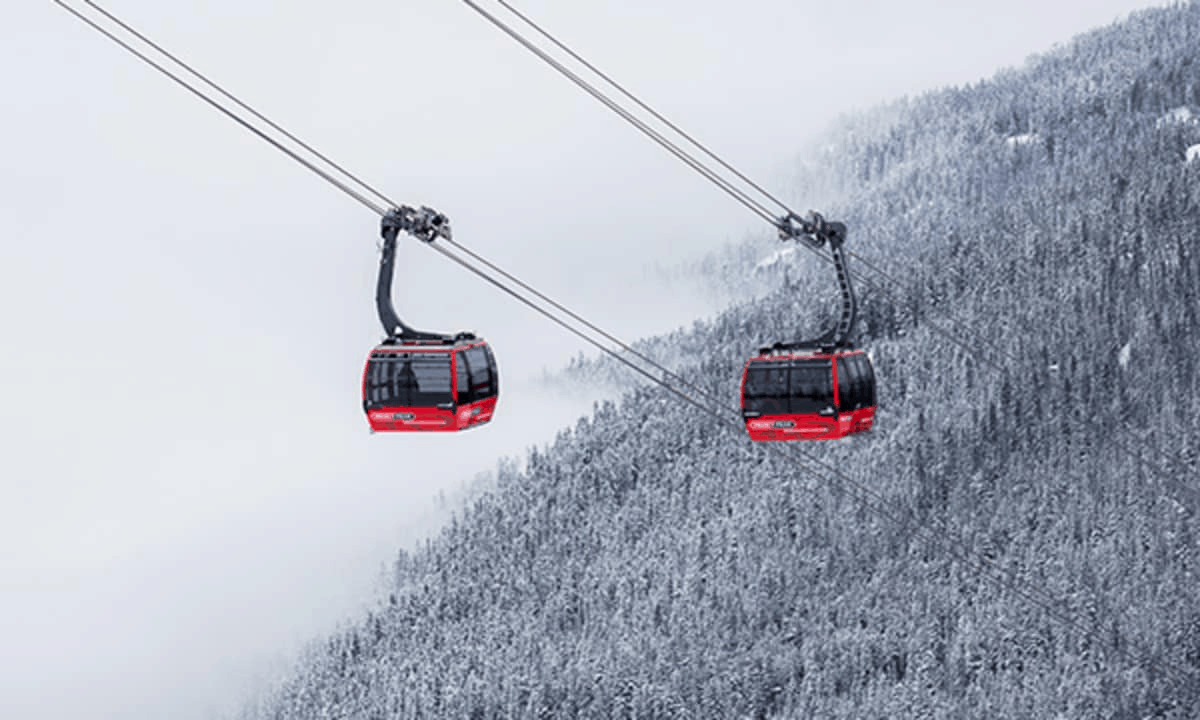 Cáp treo Peak2peak Gondola mở ra thế giới tuyết trắng