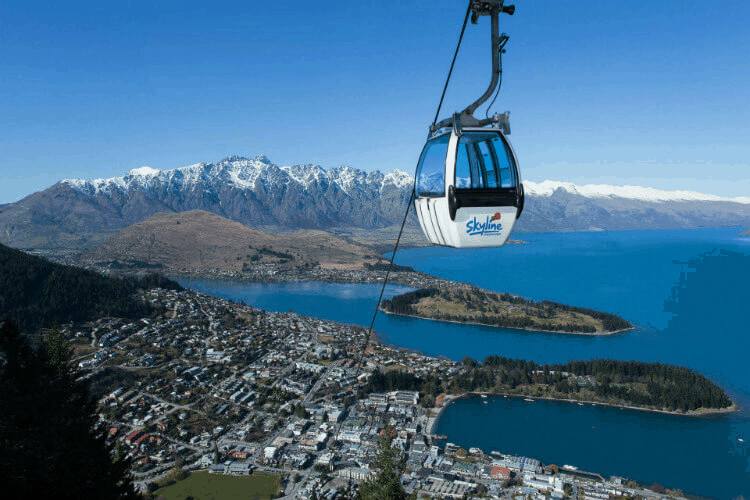 Skyline Queenstown – A cable car that takes you across the whole of Queenstown (collectibles)