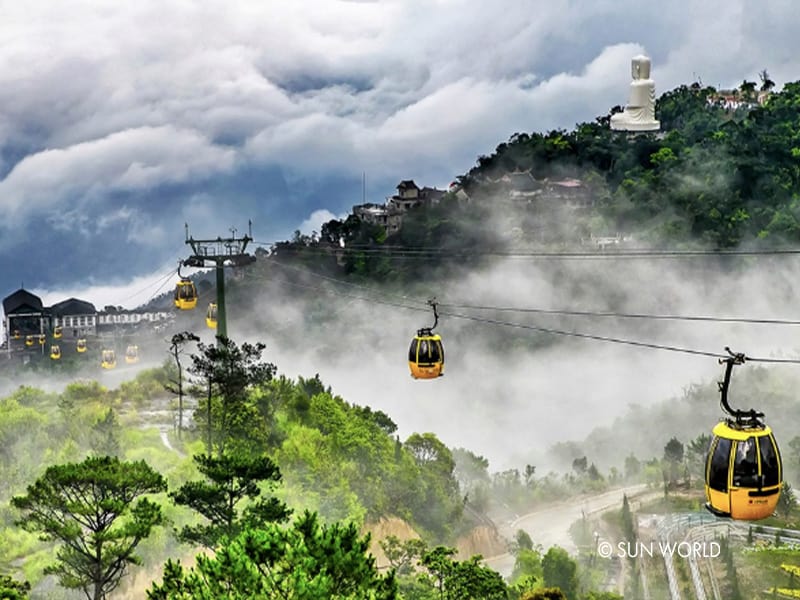 Ba Na Hills Cable Car is the only cable car in the world to achieve 4 Guinness records.